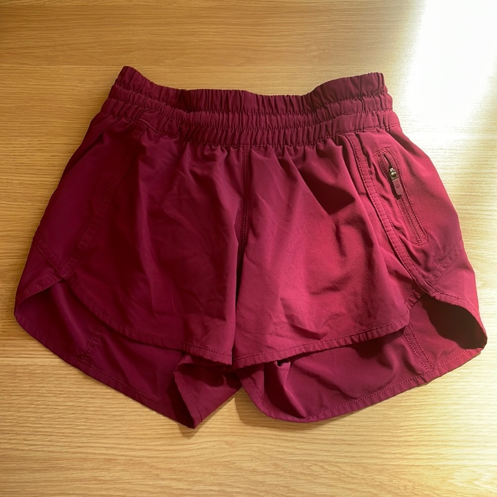 Lululemon Tracker shorts - Maroon